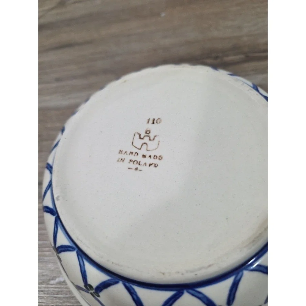 Boleslawiec Plate Hand Made In Poland - White, Blue and Green - Vintage 8